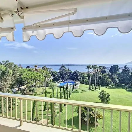 Vue Avec Piscine